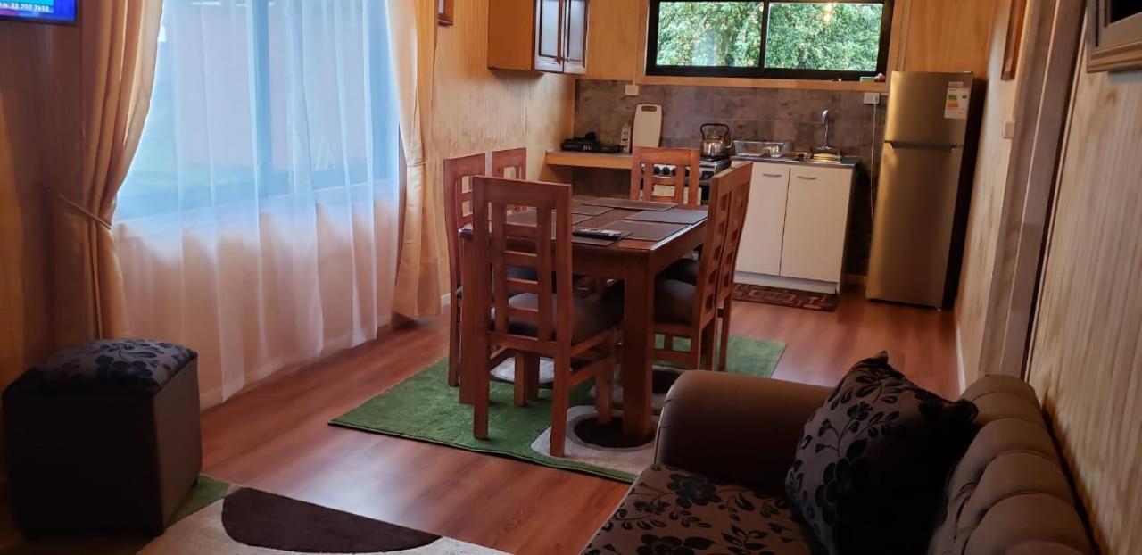 Cabanas P Y R Los Canelos Hornopiren Eksteriør bilde